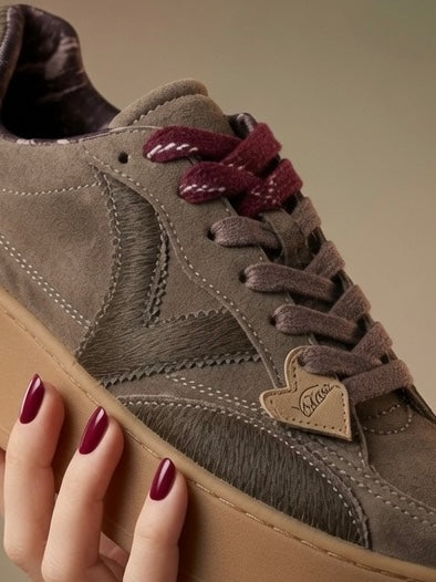 Les Victoria Amor marron