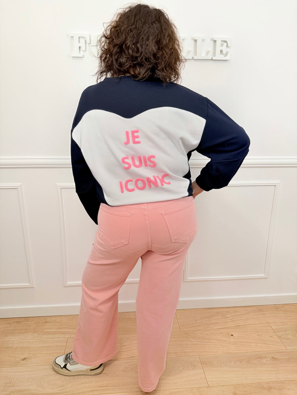 Pull Iconic bleu marine
