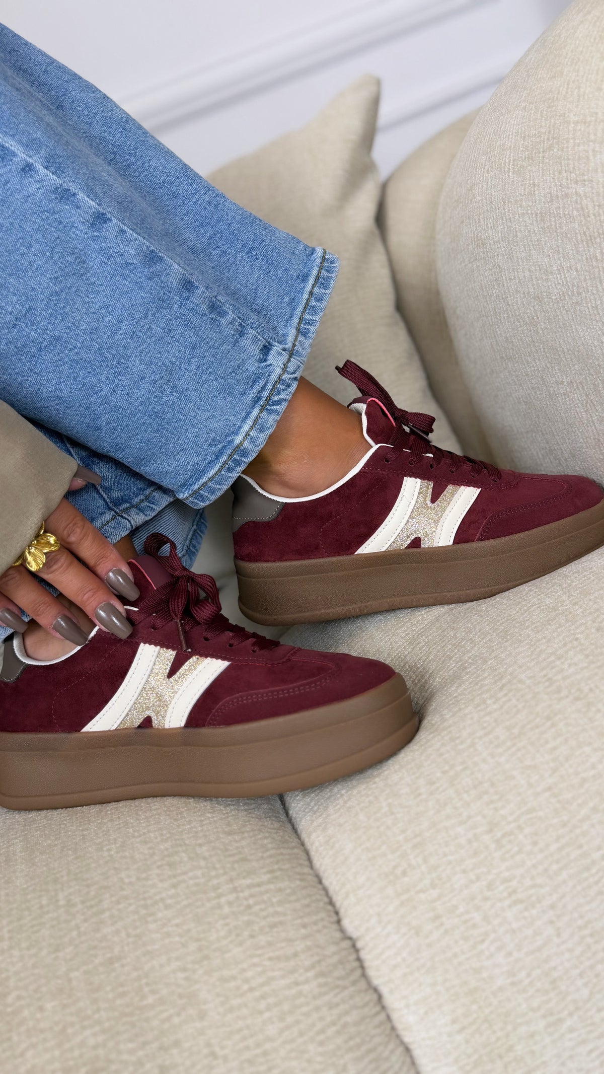 LES BASKETS MONICA