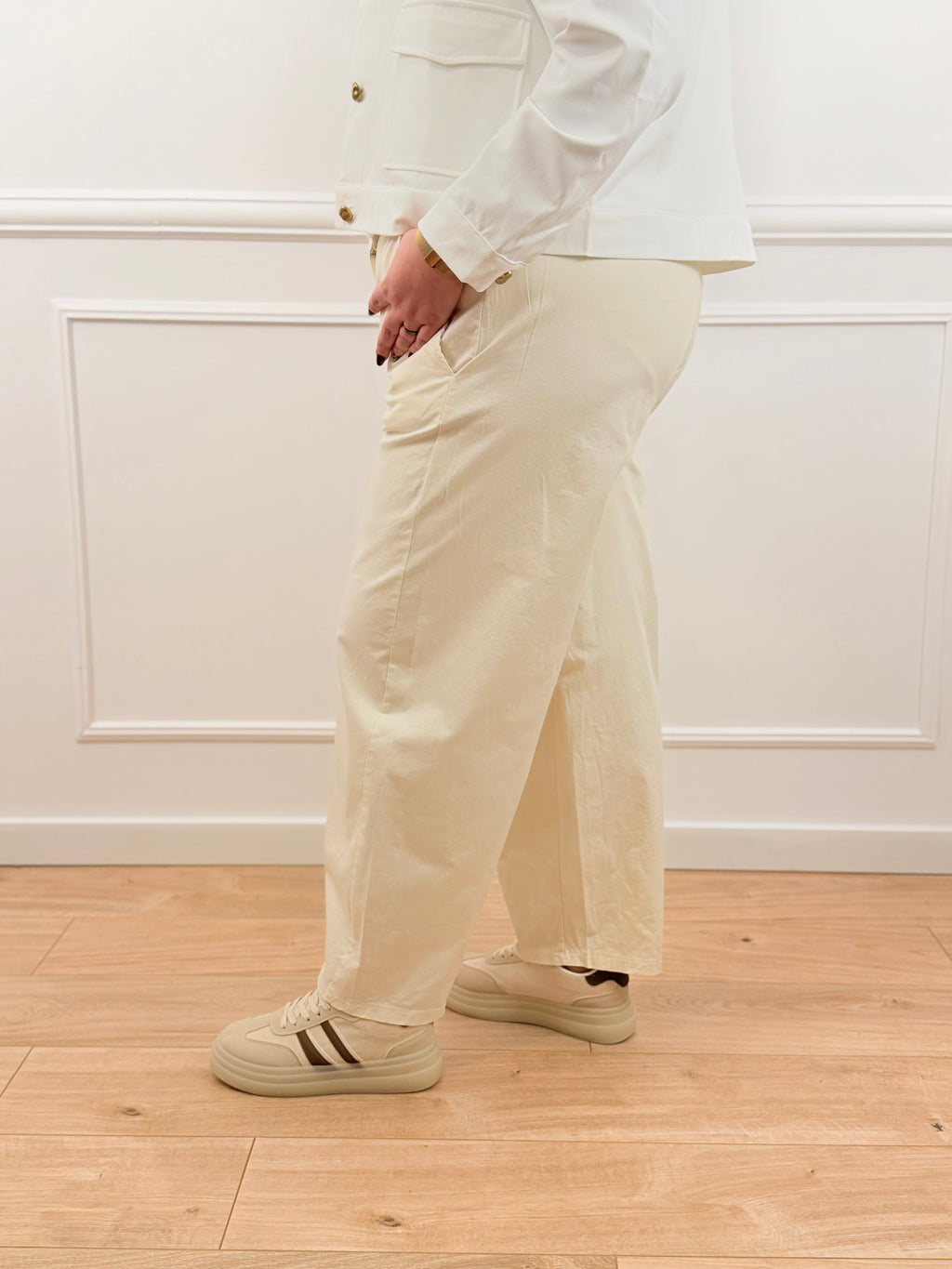 Le pantalon Livia beige