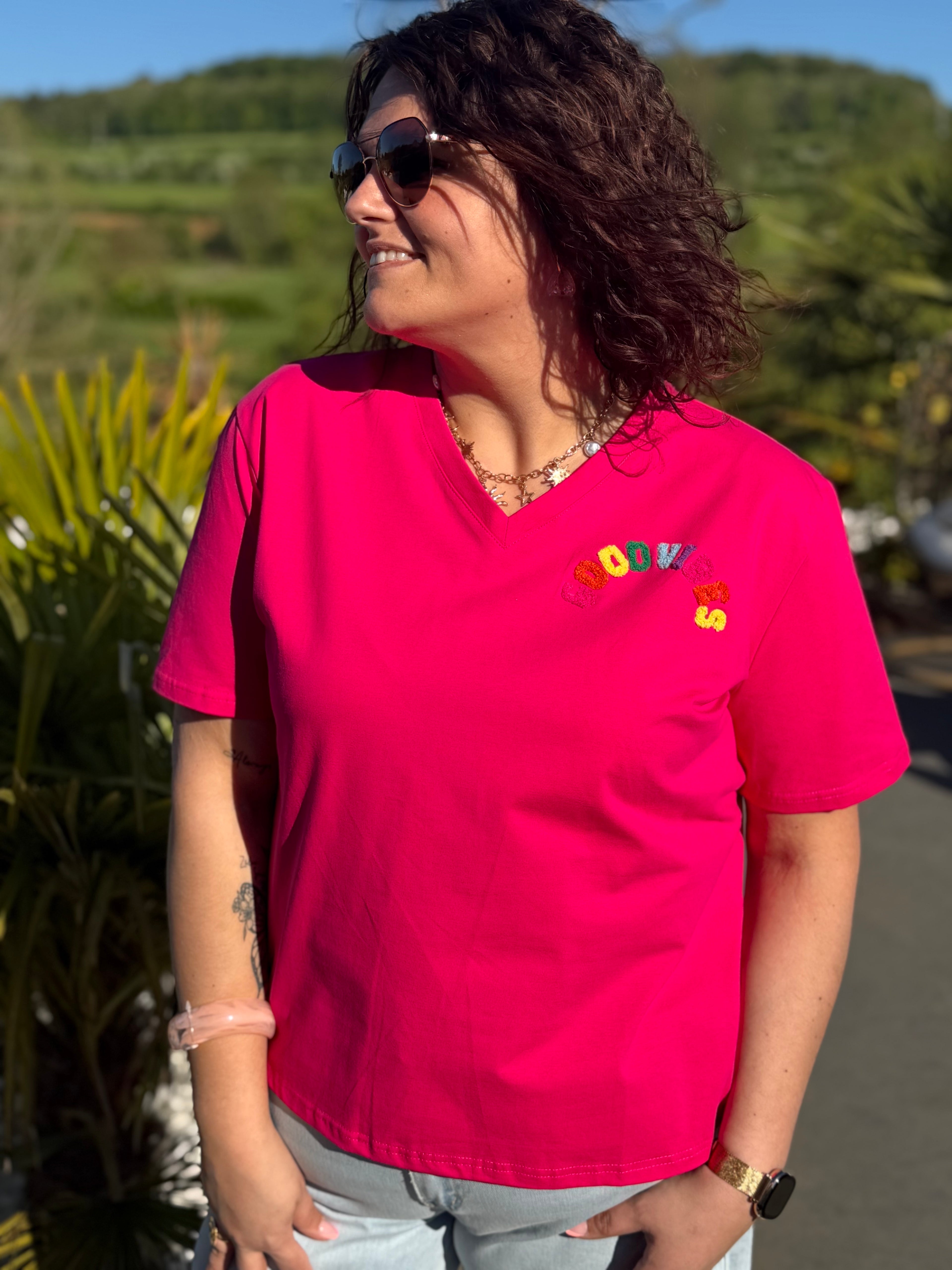 T-shirt good vibes fushia