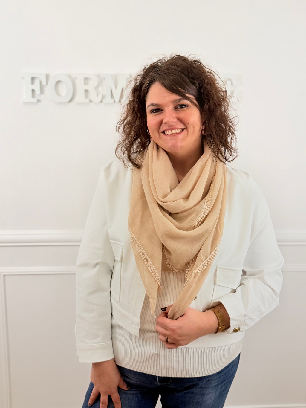 Le foulard Flavie beige sable