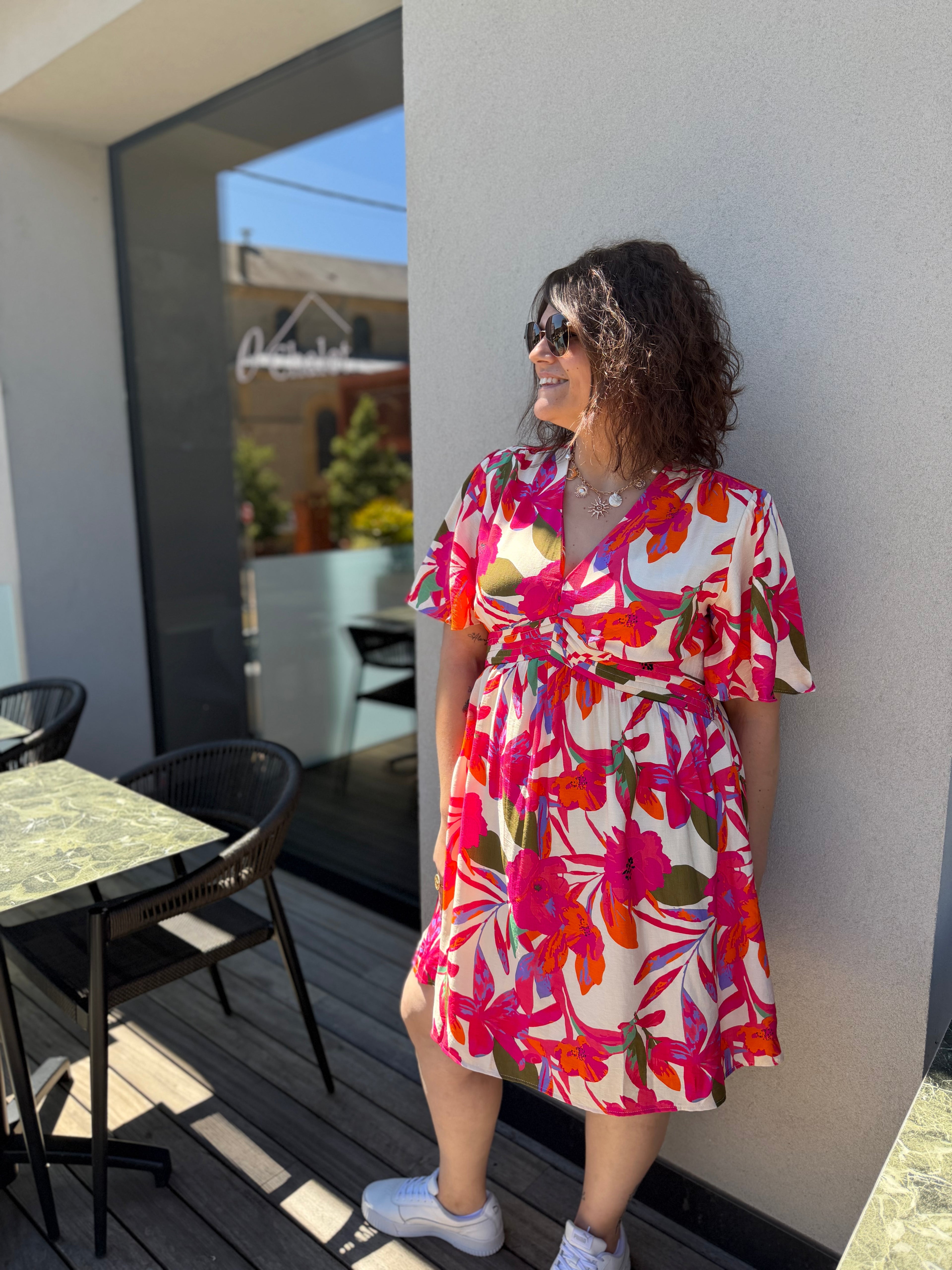 La robe courte Paulina