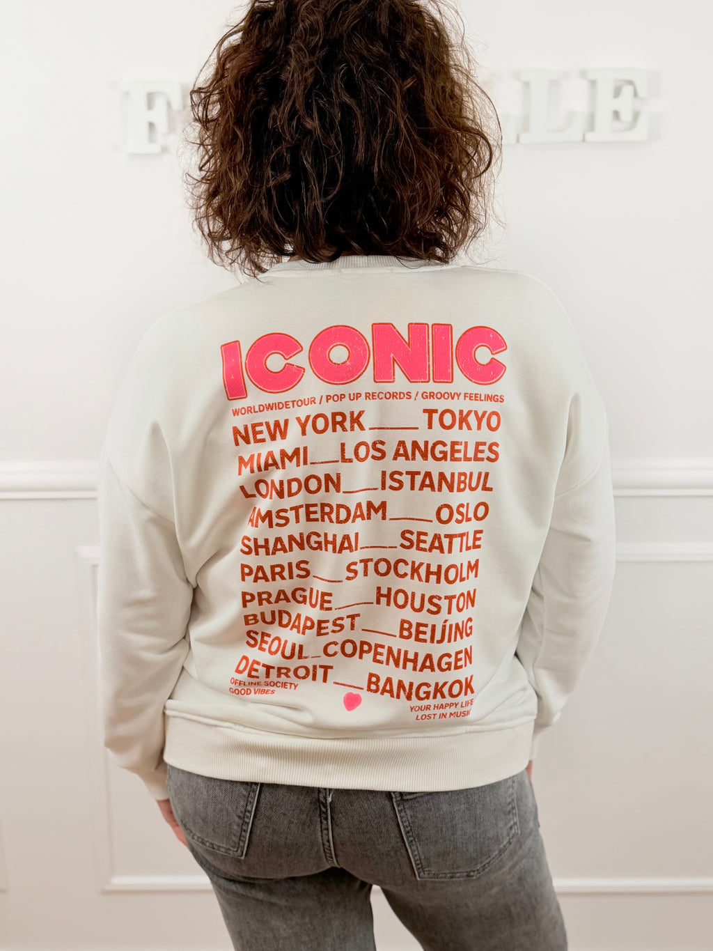 Sweat “Iconic World”