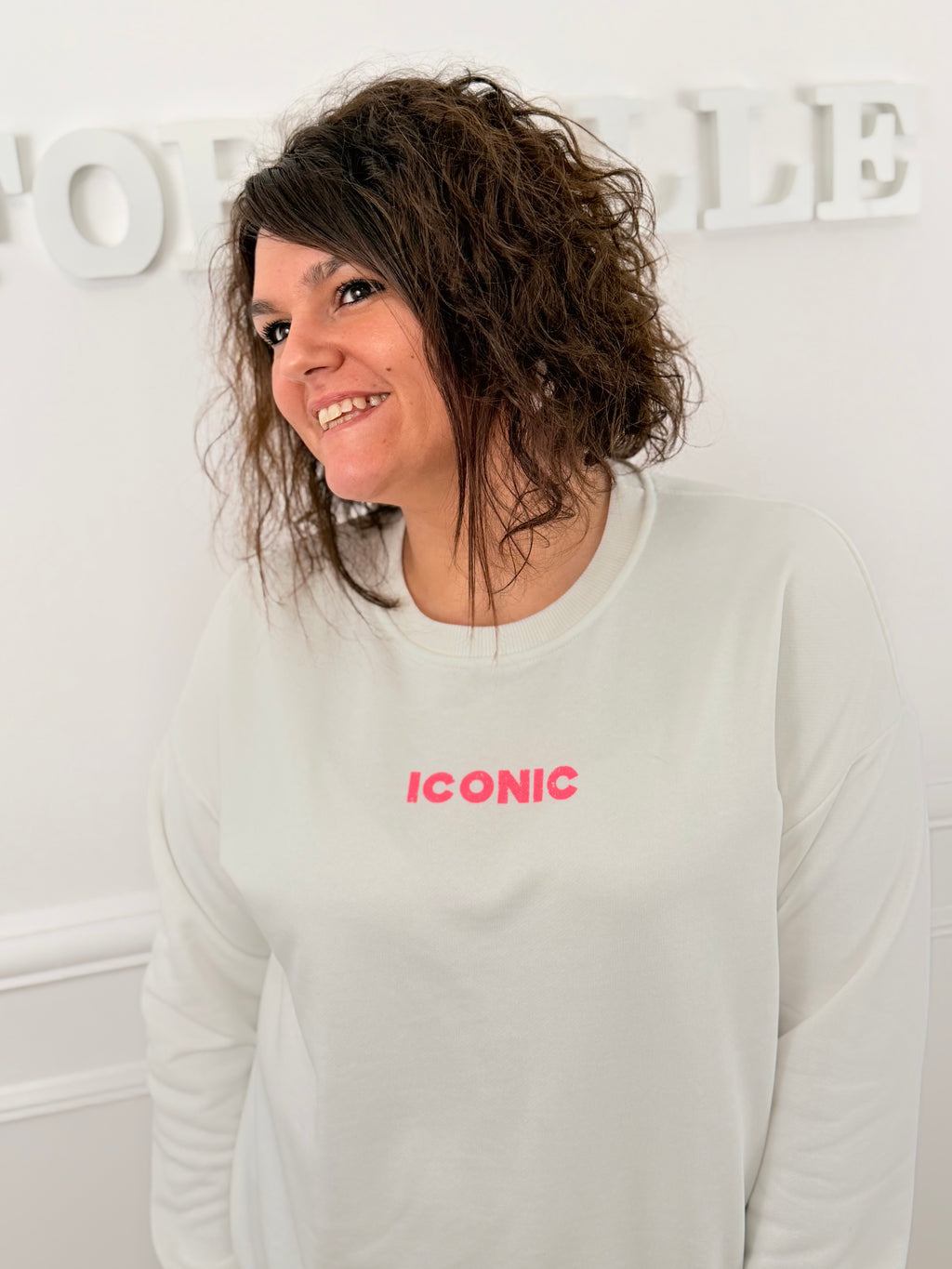 Sweat “Iconic World”