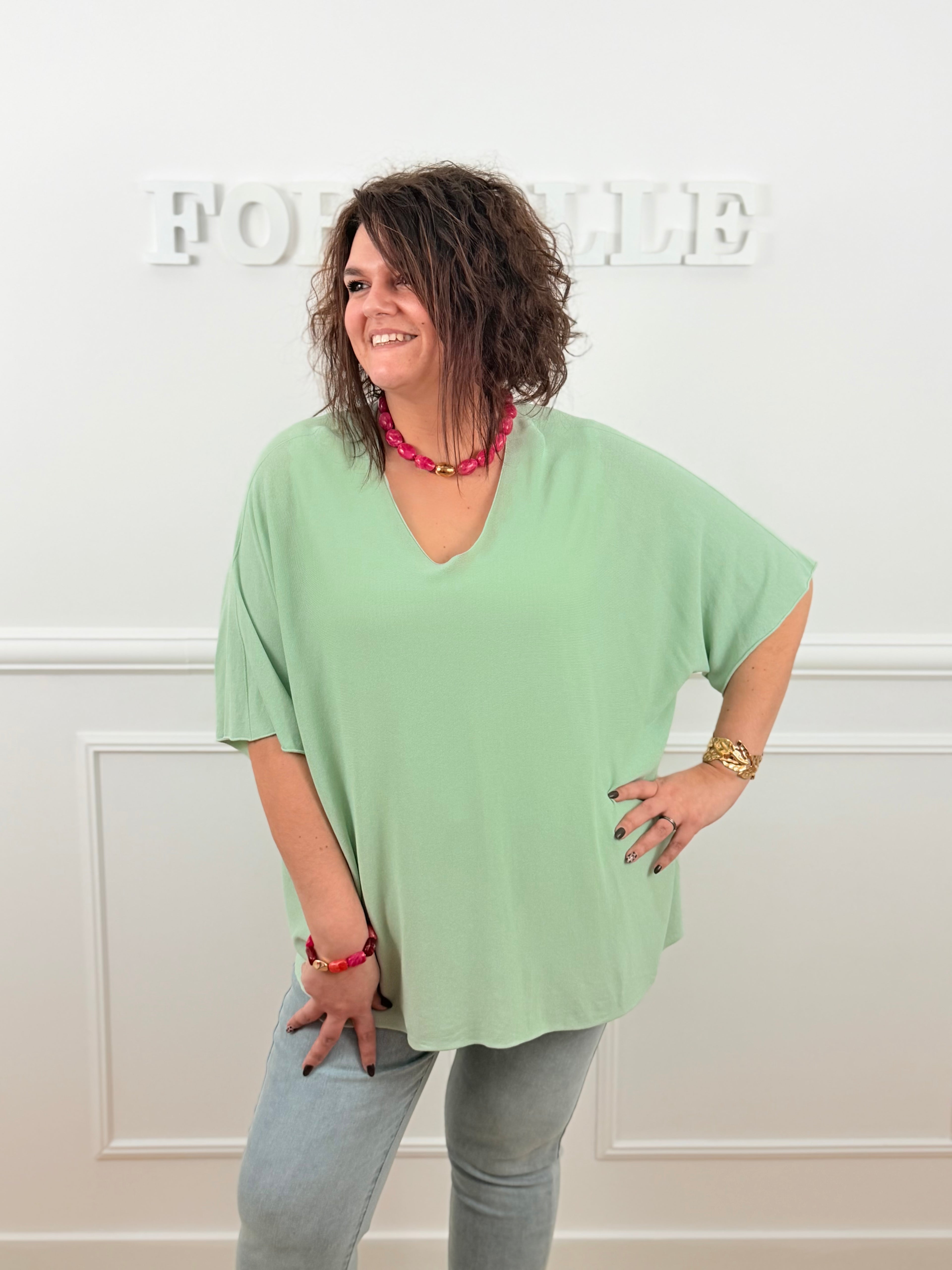 Le haut Camélia vert d’eau