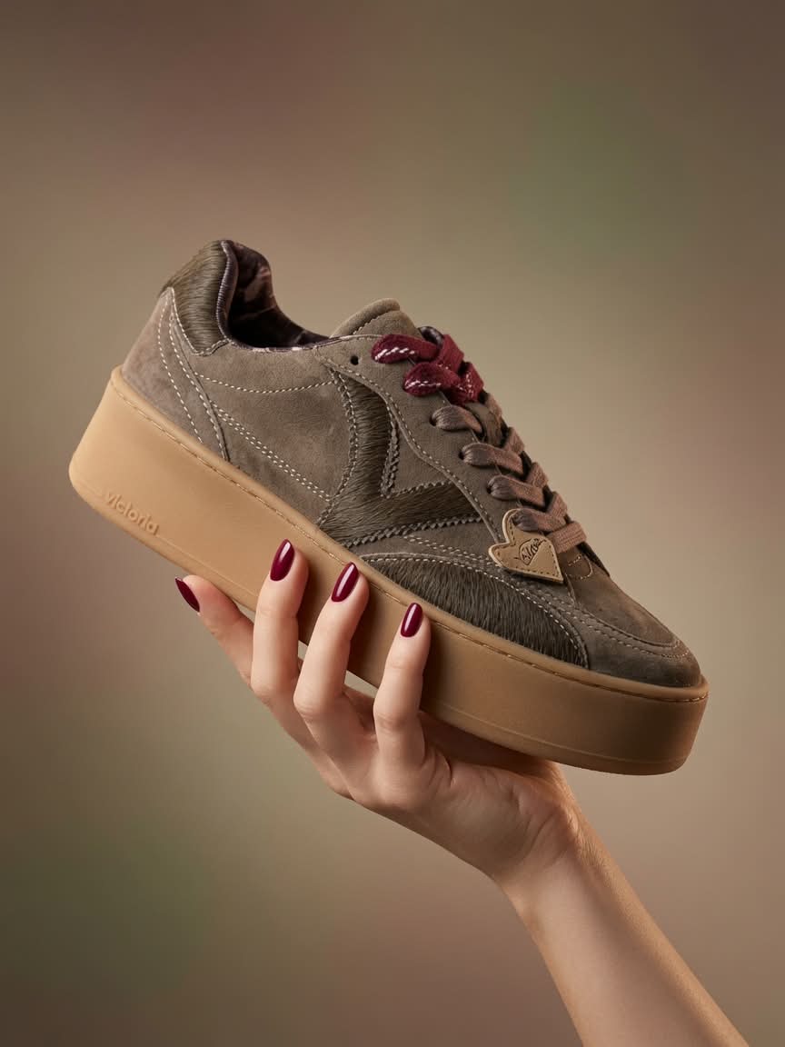 Les Victoria Amor marron
