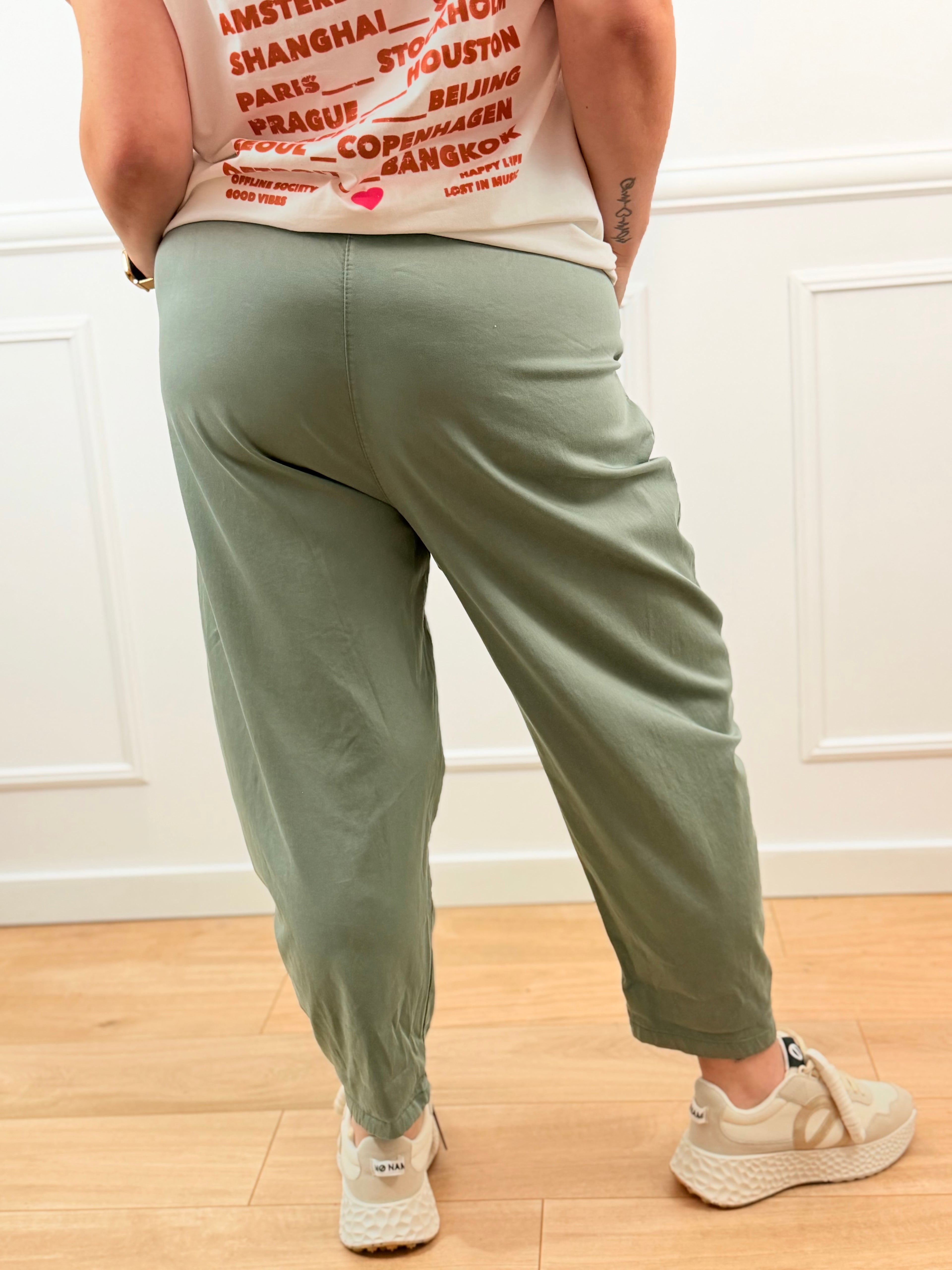 Pantalon Gina kaki