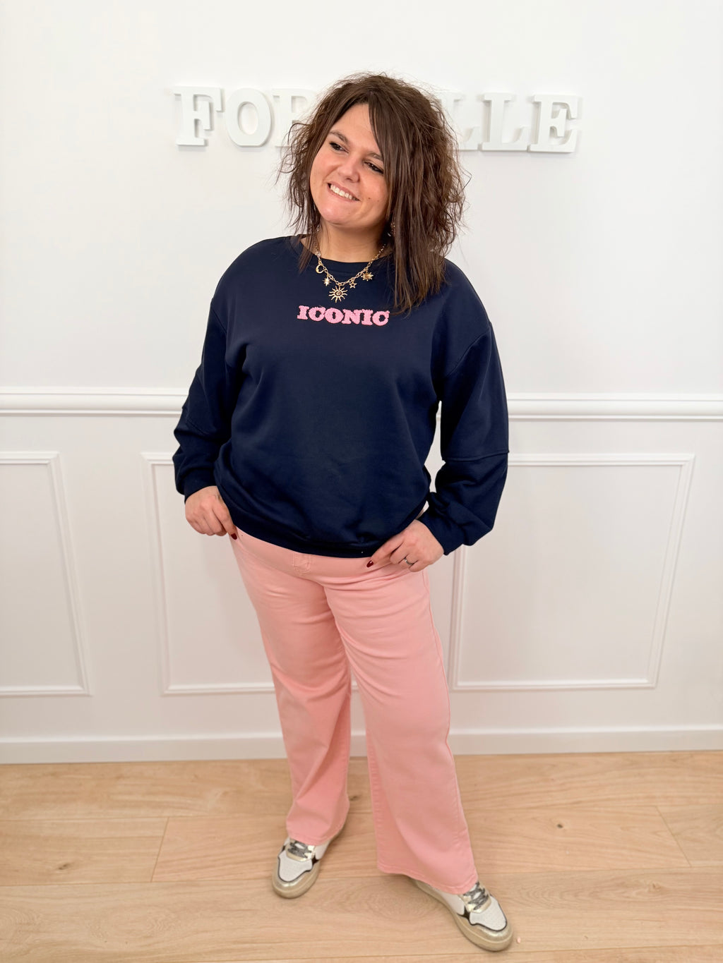 Pull Iconic bleu marine