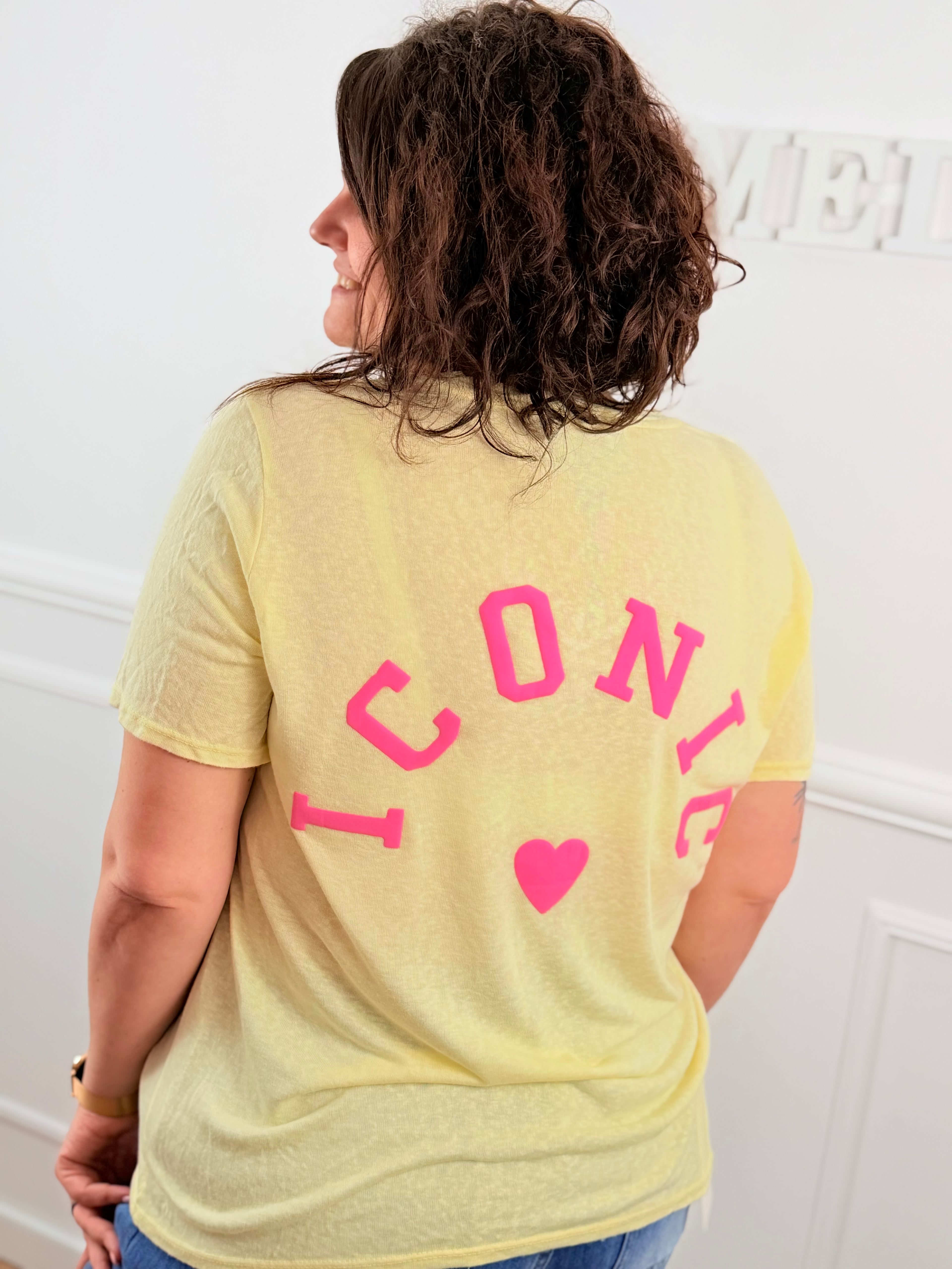 T-shirt Iconic jaune 🩷