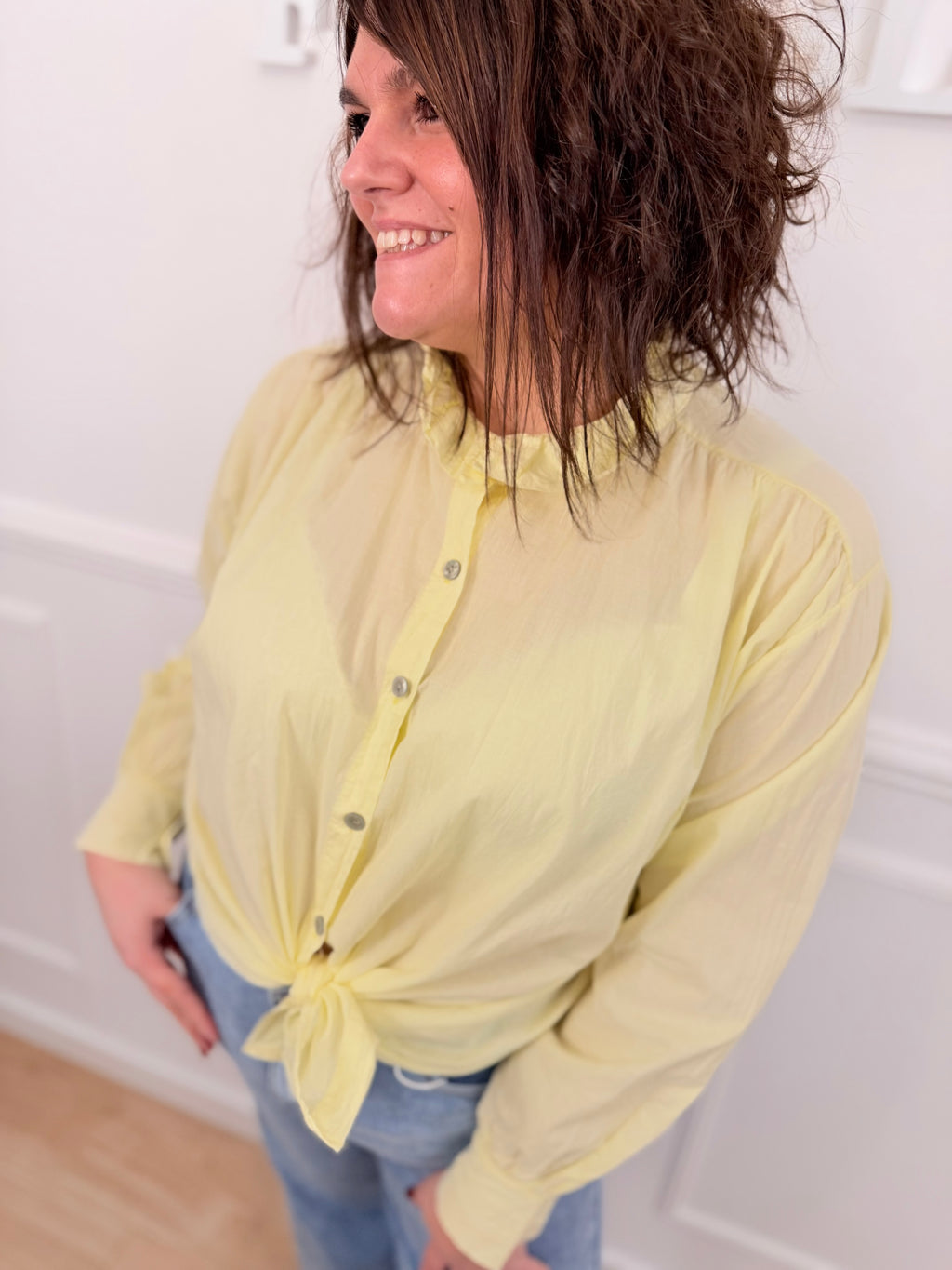Chemiser Lori jaune