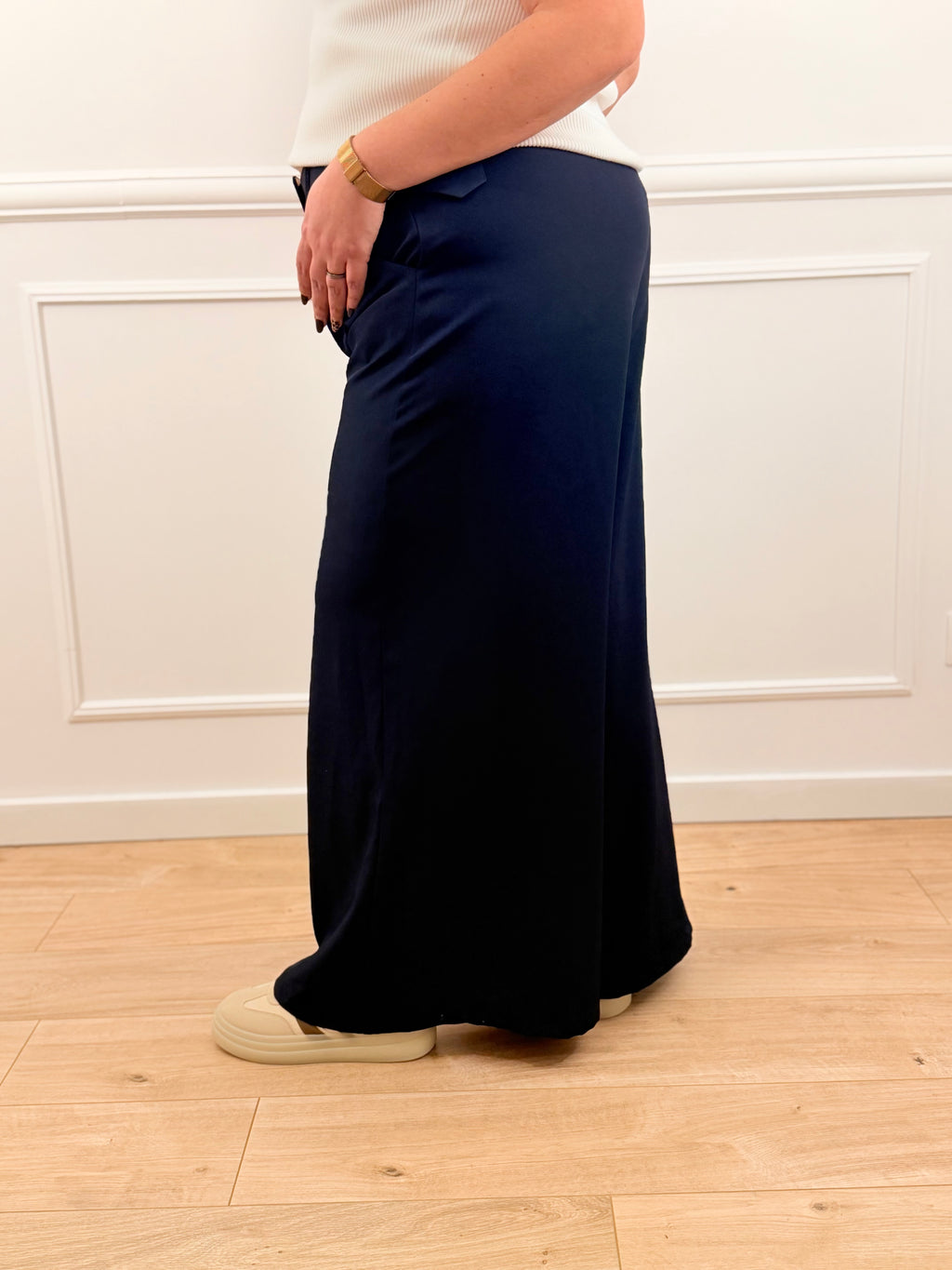 Le pantalon Emy bleu marine