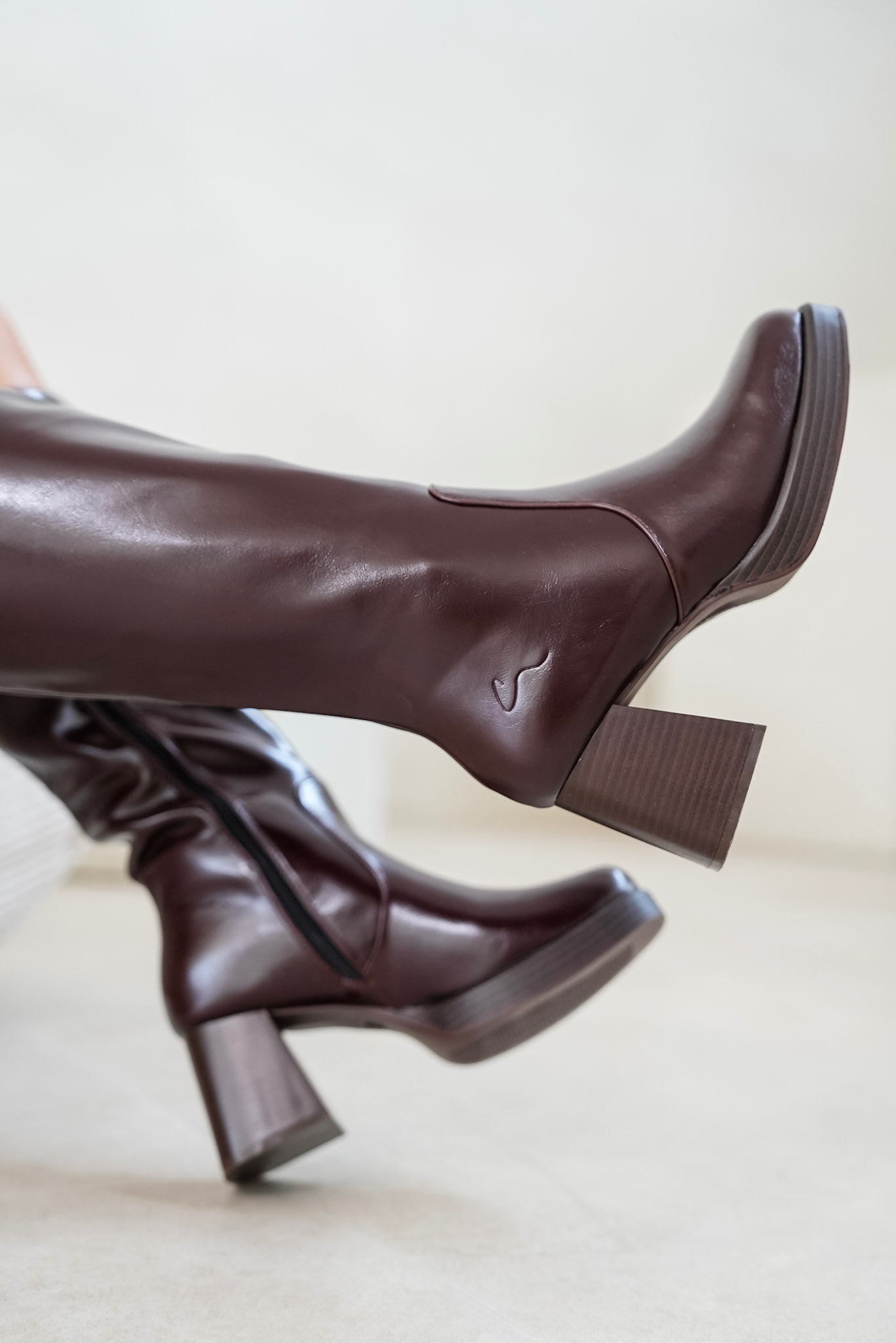 Les bottes Vera XL Carmelyna