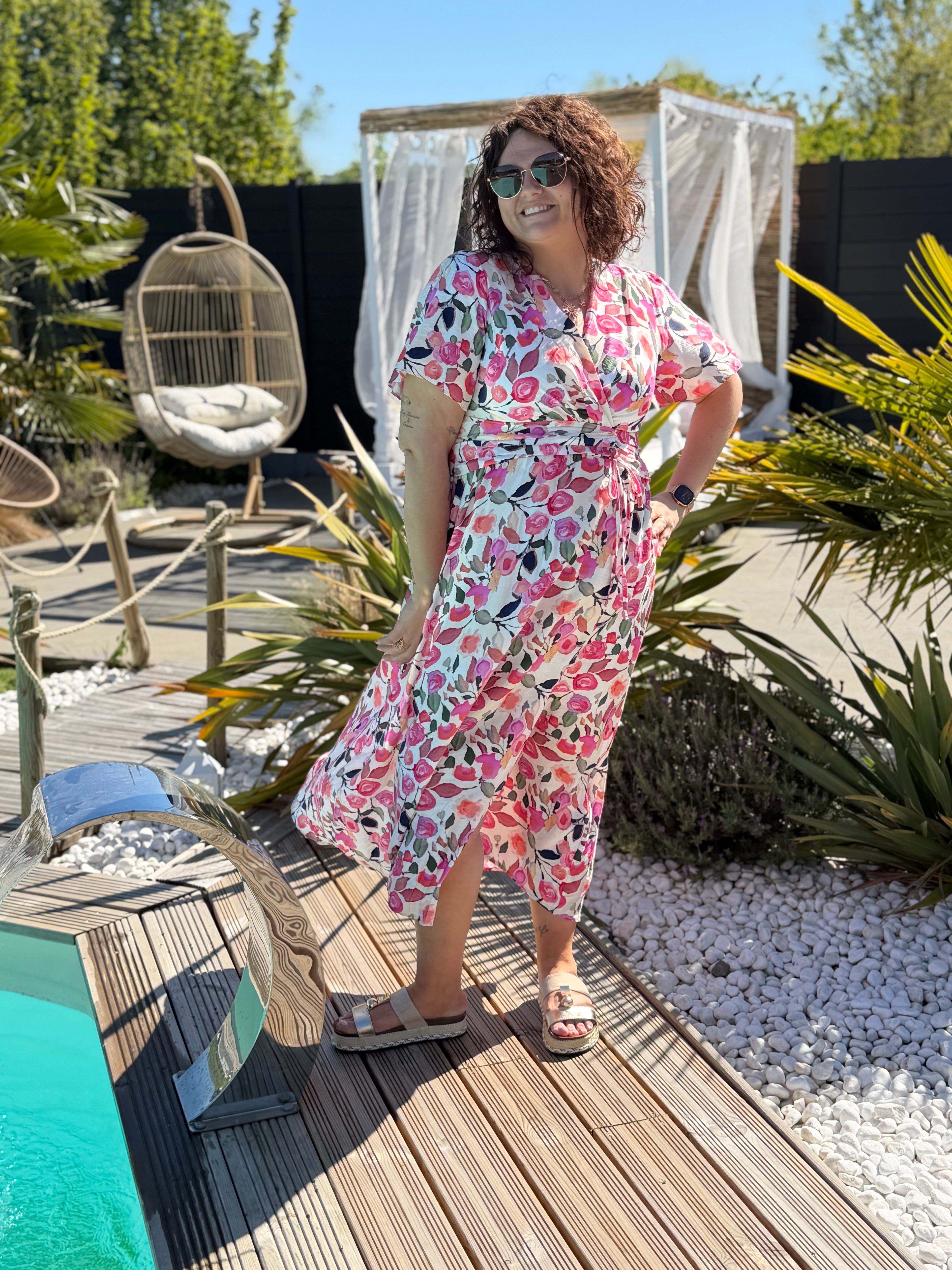 Robe Shaina