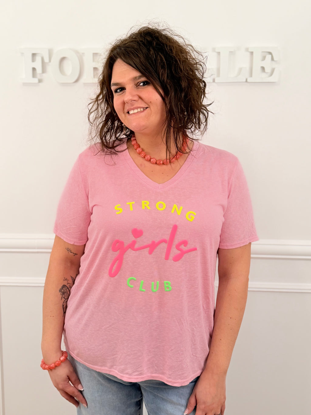 T-shirt Girls club rose
