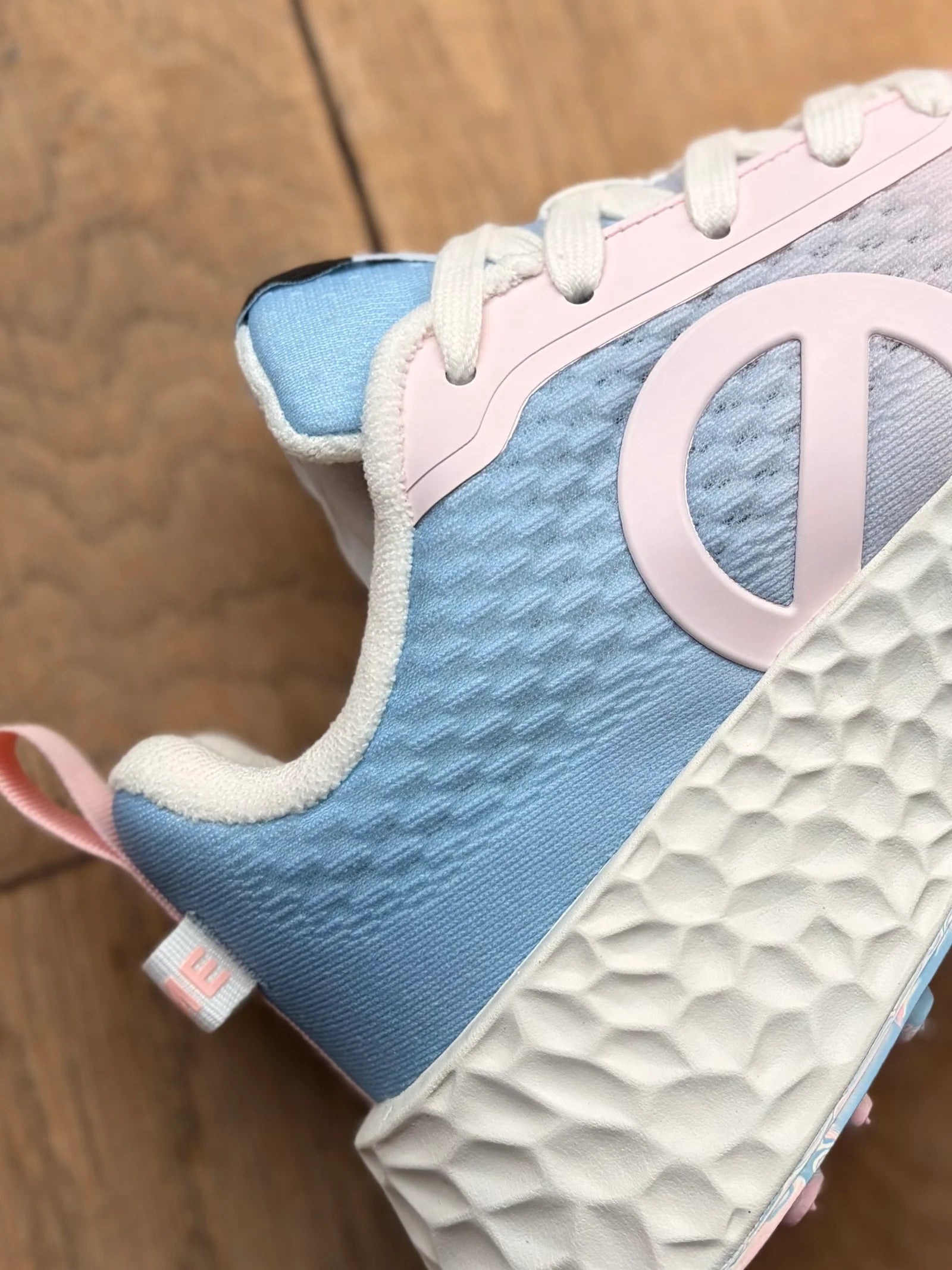 LES NO NAME CARTER FLY